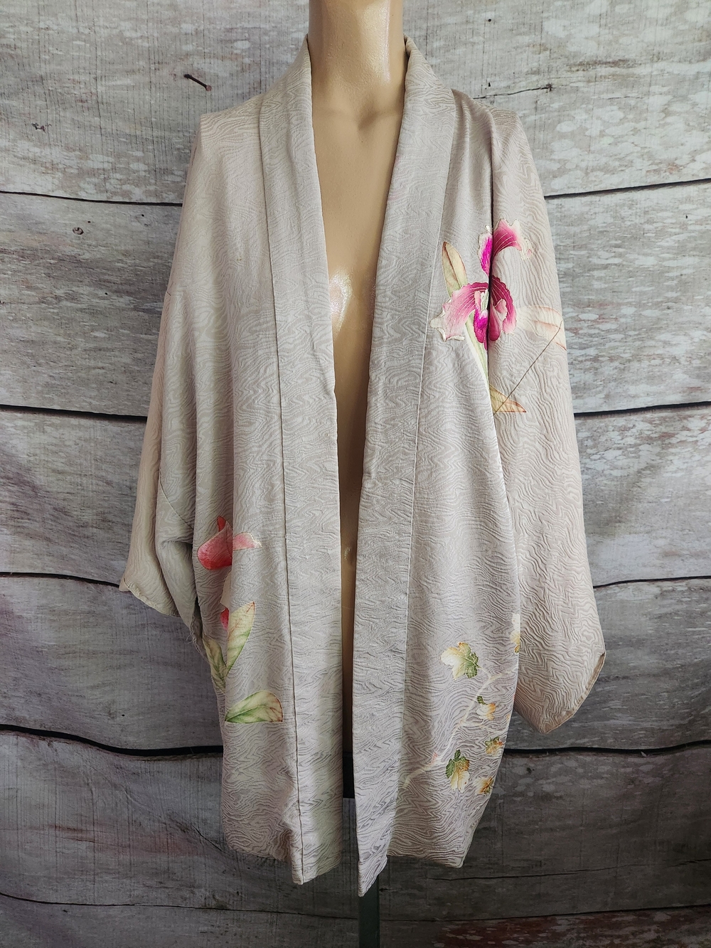 Vintage Silk Floral Kimono Jacket in Light Taupe with Pink Accents